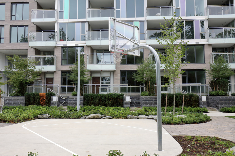 Illustration for article titled Pics from the Curbside: 2018-08-12 to BCIT Aerospace and Flight Path Park